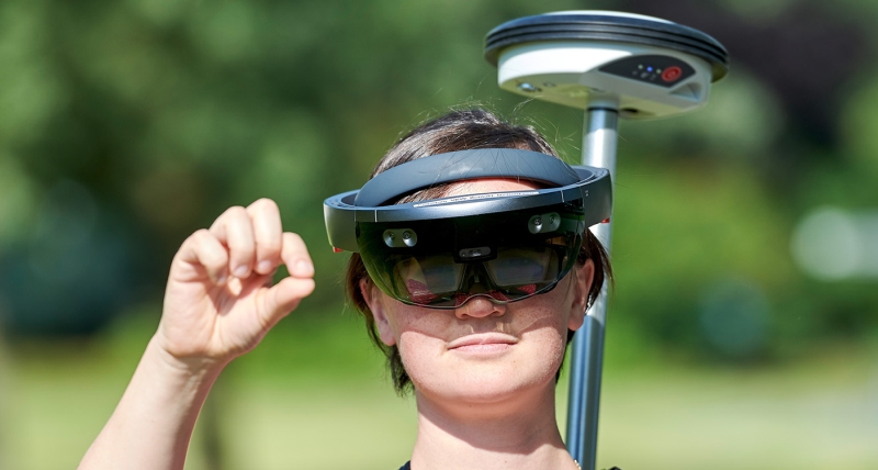 158WhereisthelineAugmentedperceptionofutilitieswithARandGNSS